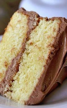 Perfect Yellow Layer Cake with Chocolate Frosting Made this last night- perfection. Super moist cake! #cakerecipes Crisco Shortening Recipes, Appalachian Cooking, Hello Cake, Homemade Yellow Cake, Yellow Cake Recipe, Butter Cake Recipe, Slice Of Cake, Cake Recipes From Scratch, Vanilla Cake Recipe