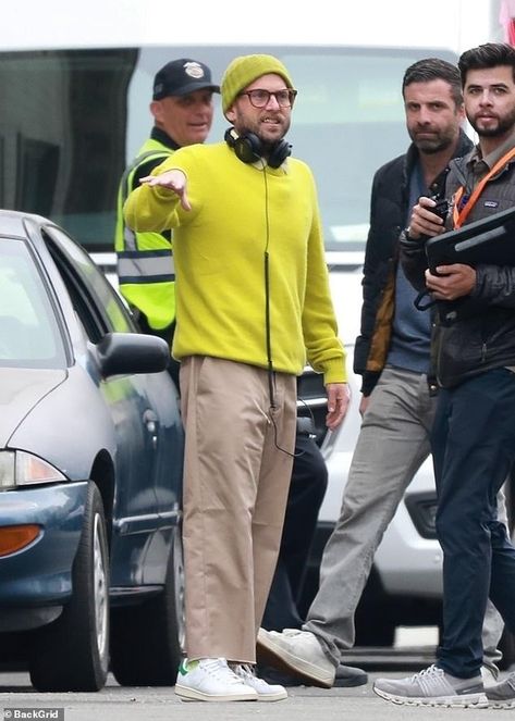 By Melody Fletcher for Ny Breaking Published: 5:36 AM EDT, May 14, 2024 | Updated: 05:58 EDT, May 14, 2024 Jonah Hill showed off his slim body as he stepped behind the camera to direct Keanu Reeves in his new film Outcome. The actor, 40, opted for a casual yellow zip-up jacket and matching hat […] Jonah Hill Style, Nikki Glaser, Susan Lucci, 21 Jump Street, Jonah Hill, Celebrity Music, Netflix Documentaries, Behind The Camera, Vogue Australia