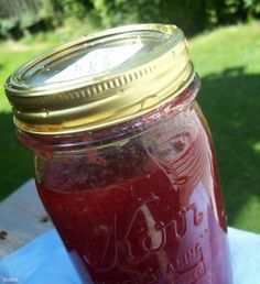 Rhubarb Jello, Fake Strawberries, Jello Gelatin, Fresh Rhubarb, Strawberry Rhubarb Jam, Homemade Jams, Canning Jam, Rhubarb Jam, Freezer Jam