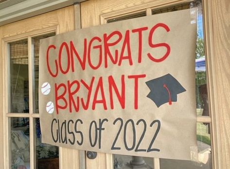 Grad Party Banner Ideas, Grad Banner Ideas, Diy Graduation Banner, Graduation Banners Diy, Grad Party Banner, Diy Party Banner, Painted Banner, Grad Diy, Graduation Party Signs