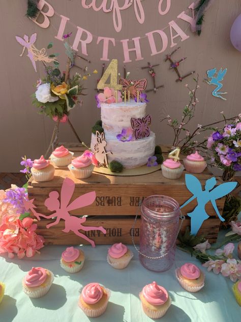 Fairy Birthday Banner, Fairy Pinata, Fairy Birthday Party Decorations, Ballerina Party Theme, Tinkerbell Birthday Cakes, Fairy Decorations, Garden Birthday Cake, Fairy Garden Birthday, Fairy Party Decorations