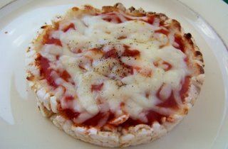 Rice Cake Pizza, Low Cal Rice Cake Recipes, Weight Watcher Rice Cake Recipes, Ww Rice Cake Snacks, Rice Cake Low Calorie, Rice Cake Recipes Healthy, Rice Cakes Toppings, 6 Meals A Day, Food Calories List