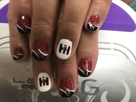 Case IH nails by Dayna Guzman Tractor Nails Designs, Tractor Nails, John Deere Nails, Case International Tractor Logo, Style Nails, Great Nails, Case Ih, Street Nails, Color Street Nails