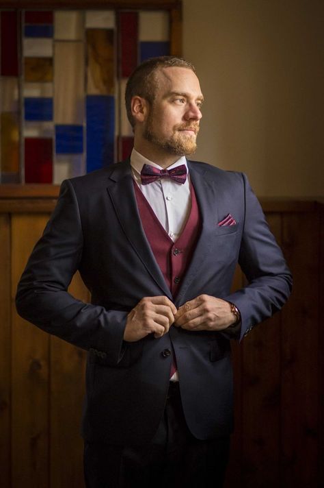 Navy Suit With Vest, Navy Blue Suit With Burgundy Tie, Navy Suit Burgundy Tie, Red Vest Suit, Navy And Burgundy Suit, Grey And Navy Blue Suit, Fall Wedding Colours, Grooms Wedding Attire, Dark Navy Suit