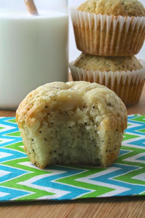 Poppy Seed Muffins Healthy, Almond Poppyseed, Almond Poppyseed Muffins, Poppyseed Muffins, Almond Muffins, Costco Meals, Poppy Seed Muffins, Friends Time, Sugar Shack