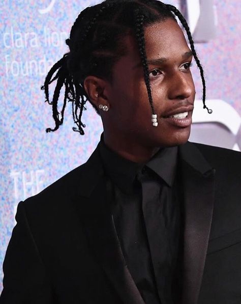 Asap Rocky Hair, Asap Rocky Braids, Rakim Mayers, Underground Artist, Lord Pretty Flacko, Dread Hairstyles For Men, Hairstyles For Gowns, Pretty Flacko, Artist Music