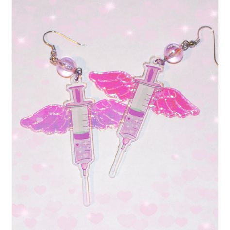 Yami Kawaii Syringe, Kawaii Syringe, Yamikawaii Fashion, Syringe Aesthetic, Pastel Goth Accessories, Syringe Earrings, Yami Kawaii Fashion, Creepy Cute Fashion, Mikan Tsumiki