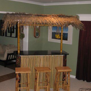 PVC awning- make plan then sew cover for market. Tiki Bars Diy, Bar En Plein Air, Outdoor Tiki Bar, Jungle Thema, Pvc Pipe Projects, Outside Bars, Pvc Projects, Backyard Bar, Tiki Hut