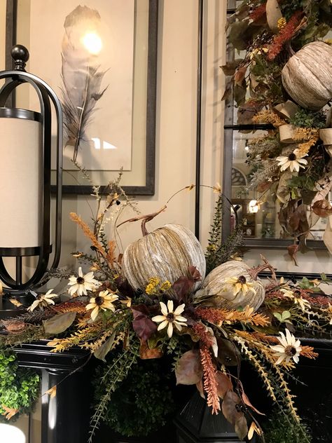 Diy Mantle Floral Arrangement, Woodland Arrangements, Masculine Flowers, Mantle Arrangements, Autumn Mantle, British Autumn, Diy Mantle, Fall Vignettes, Fall Coffee Table