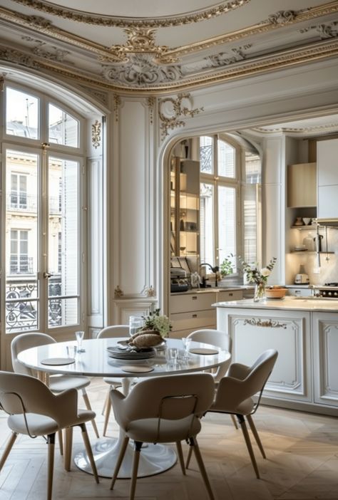 French Parisian Kitchen, French Classic Interior, Japandi Dining Room Design, Parisian Dining Room, Parisian Kitchen, Paris Kitchen, Parisian Home Decor, Parisian Decor, Parisian Interior