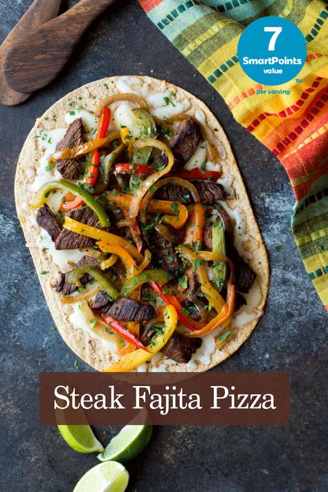 Flatout Pizza Recipes, Flatout Recipes, Lean Steak, Fajita Pizza, Healthy Flatbread, Flatbread Pizza Recipes, Pizza Dinner, Mexican Restaurants, Food Cost