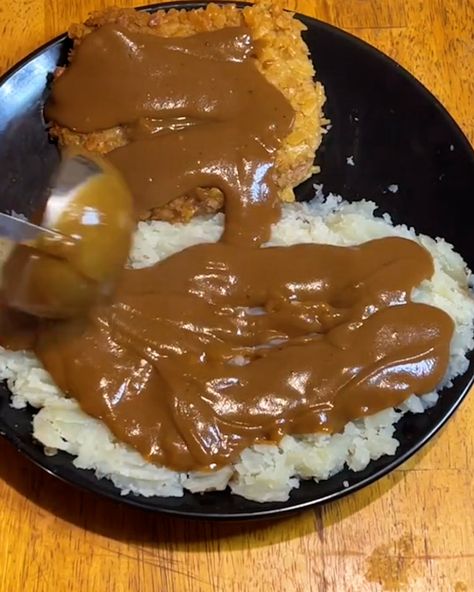 LADbible - 'I'll give you poor people food, here's a real struggle meal' 😮🍽 Hood Struggle Meals, Poor People Meals, Poor Meals, Poor People Food, Struggle Meals, Budget Recipes, People Food, Frugal Meals, Easy Casserole Recipes