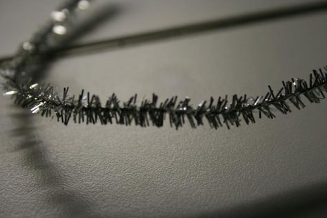 The simplest barbed wire ever. - burn pipe cleaners, and drybrush silver for barbed wire Fake Barbed Wire, Map Game, Wire Diy, Diy Pipe, Pipe Cleaners, Barbed Wire, Find People, Pipe Cleaner, Dry Brushing