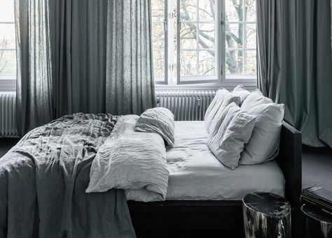 Eschew a monochrome aesthetic for a style of softer hues. We explore shades of grey furniture, textiles and materiality to create an elegant home. Bedroom Shades, Warehouse Living, Monochrome Aesthetic, Est Living, Relaxing Bedroom, Grey Furniture, Bedroom Color Schemes, Shared Bedrooms, Aesthetic Images