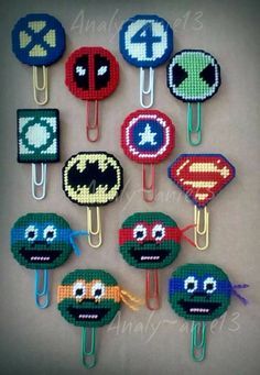 Plastic Canvas Paper Clips Patterns, Perler Bead Paper Clips, Plastic Canvas Keychain, Canvas Bookmarks, Needlepoint Magnets, Paperclip Crafts, Small Patterns, Superhero Crafts, Plastic Canvas Books