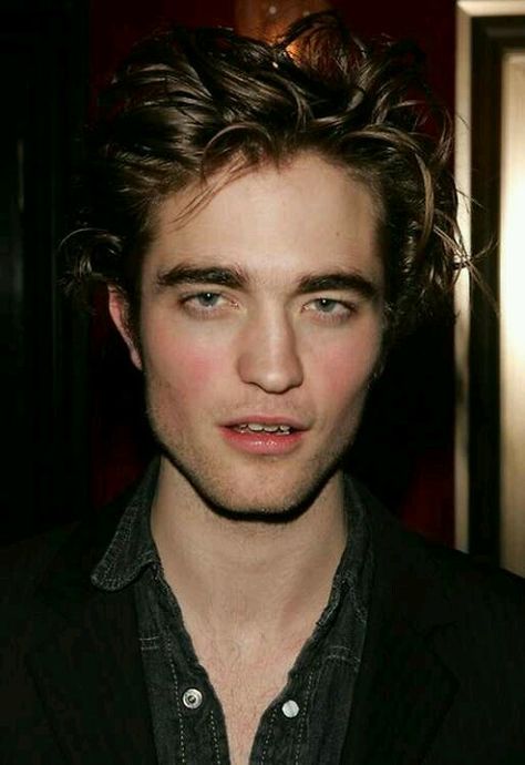 :) Guy Crush, King Robert, Robert P, Robert Douglas, Rob Pattinson, Diamond Face Shape, Hey Handsome, Harry Potter Actors, Cedric Diggory