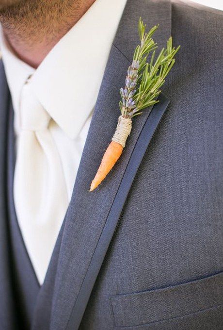 If your groom is a whiz in the kitchen, pay homage to his culinary skills with an entirely edible boutonniere, like this one fashioned from a baby carrot and fresh herbs like rosemary and lavender. Guitar Wedding, Fall Groom, Wheat Wedding, Boutonniere Wedding Rustic, Batman Wedding, Lego Wedding, Wedding Badges, Paper Flower Wreaths, Rustic Boutonniere