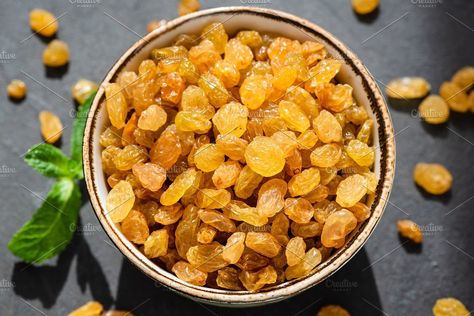 Golden Raisins In Bowl Closeup by The baking man on @creativemarket Raisins Benefits, Dried Raisins, Raisin Recipes, Burfi Recipe, How Much Sugar, Worksheets Preschool, Golden Raisins, Feed Ig, Pregnancy Food