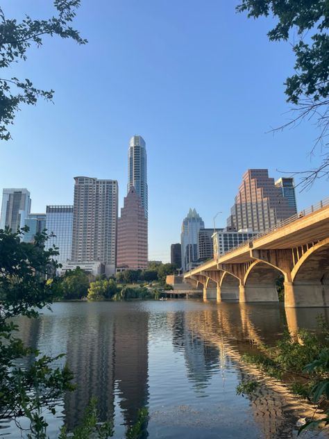 Bridge over ladybird like in austin TX Austin Vibes, Austin Aesthetic, Austin Lake, Everything's Gonna Be Alright, Lady Bird Lake, Lake Austin, Ut Austin, Dream School, Lady Bird