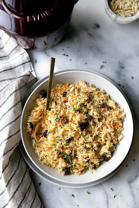 Smoked Rice, Recipes Using Smoked Salmon, Rice And Raisins Recipe, Rice With Raisins, Side Dishes For Salmon, Raisin Recipes, Rice Stuffing, Grain Recipes, Quick Side Dishes