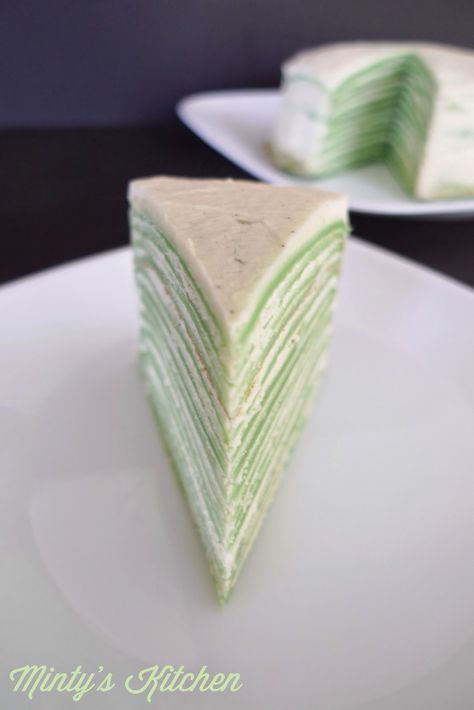 Pandan Mille-Crêpes Pandan Crepe Cake, Hokkaido Cupcake, Taro Cake, Crepe Cake Recipe, Mille Crepe, Baked Alaska, Crepe Cake, Choux Pastry, Pie Tart