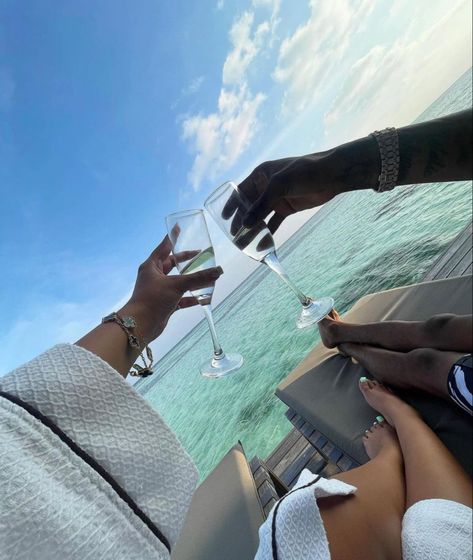 Baecation Black Couples Places, 2024 Vision Board Couple, Intimacy Vision Board, Vision Board Images Relationship, Travel Nurse Vision Board, Couples Vacation Aesthetic, Vision Board Pics Relationship, Dubai Baecation, Vision Board Pictures Relationship