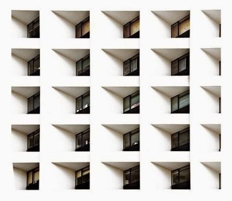 Angled Windows, Hotel Facade, Master Degree, Facade Architecture Design, Apartment Architecture, Salou, Building Facade, Minimalist Architecture, Architecture Exterior