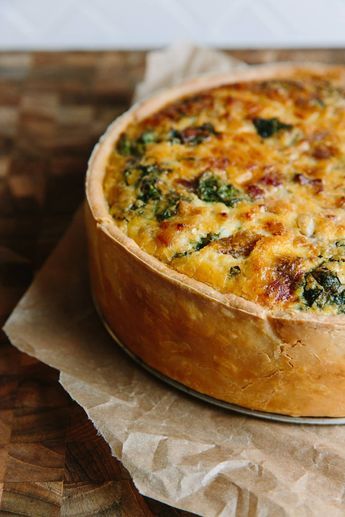 Deep Dish Quiche, How To Make Quiche, Baking Weights, Quiche Recipe, Quiche Lorraine, Quiche Recipes, Pizza Toppings, 21 Day Fix, Deep Dish