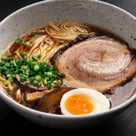 Shoyu Ramen - Marion's Kitchen Ramen Shoyu, Shoyu Chicken Ramen, Shoyu Ramen, Ramen Broth, Easy Ramen, How To Make Ramen, Marion's Kitchen, Homemade Ramen, Ramen Soup