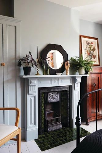 Edwardian fireplace Edwardian Living Room, Victorian Terrace Interior, Edwardian Fireplace, Edwardian Home, Victorian Living Room, Edwardian House, Bedroom Fireplace, Living Room Color Schemes, Coastal Living Rooms