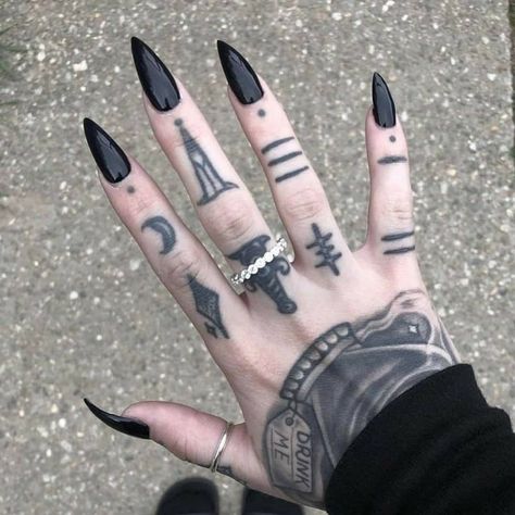 Rings Moon, Remember Tattoo, Nails Rings, Hand And Finger Tattoos, Wicked Tattoos, Hand Tats, Scary Tattoos, Metal Tattoo, Spooky Tattoos