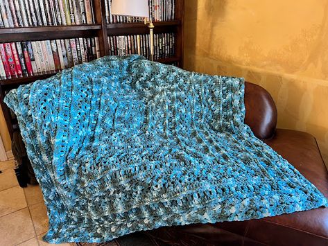 Vannoy Plain & Simple: Study of Snow CAL Crochet Crowd, The Study, Cozy Blankets, Crochet Projects, Crochet Blanket, Crochet