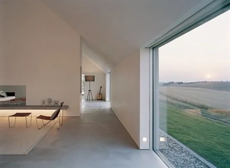 John Pawson Architect, John Pawson, Interior Minimalista, Hus Inspiration, Minimalist Interior, Kazan, Barn House, Large Windows, House Inspiration