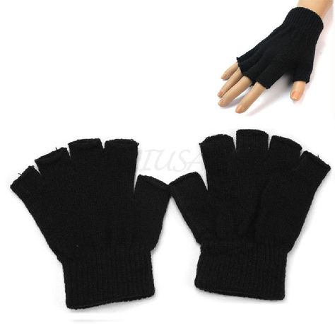 Winter Woolen Hand Gloves for Men & Women - sparklingselections Gloves Aesthetic, Types Of Gloves, Black Fingerless Gloves, Black Mittens, How To Wear Ankle Boots, Half Finger Gloves, Warmest Winter Gloves, Gloves Fashion, Gloves Pattern