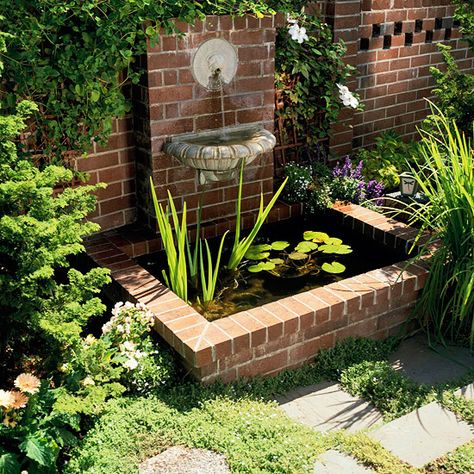 Brick Fountain, Taman Air, Jardim Diy, Small Backyard Gardens, Garden Area, Water Features In The Garden, Have Inspiration, Garden Fountain, Ponds Backyard