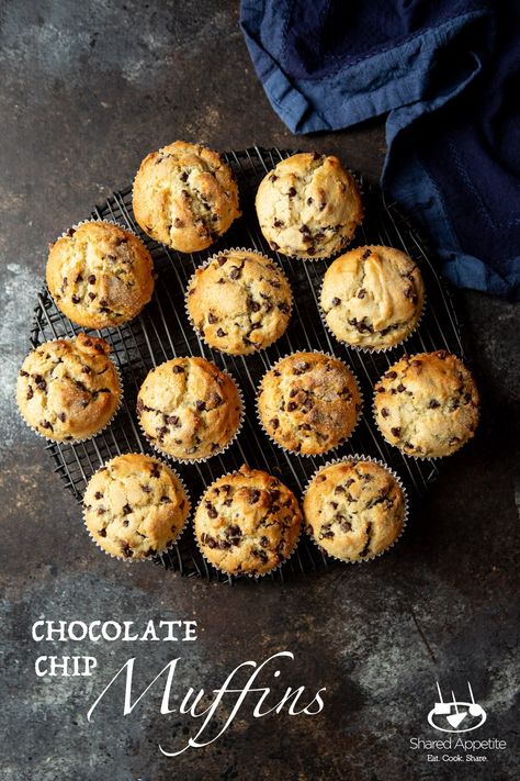 Just 10 minutes of prep to make these classic chocolate chip muffins!  So easy my little kids can practically make them by themselves and "muffin day" is always their favorite day of the week! Easy Chocolate Chip Muffins Simple, Chocolate Chip Muffins No Butter, Simple Chocolate Chip Muffins, Muffin Recipes Double Chocolate Chip, Healthy Chocolate Chip Muffins, Quick Muffins, Chocolate Chip Muffins Easy, Smitten Kitchen Double Chocolate Chip Muffins, Toddler Muffins