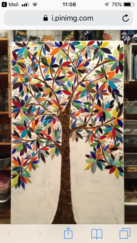 Tree Mosaic Art, Mosaic Tree Art, Mosaic Trees, Mosaic Tree, Tree Mosaic, Mosaic Garden Art, Mosaic Birds, Mosaic Art Projects, Mosaic Stained