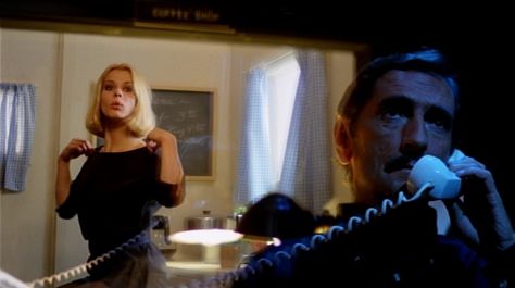 zzzze — Dir: Wim Wenders, DoP: Robby Müller  ( film-stills... Paris Texas Film, Harry Dean Stanton, Wim Wenders, Nastassja Kinski, Film Images, Film Grab, Paris Texas, Film Inspiration, Great Films