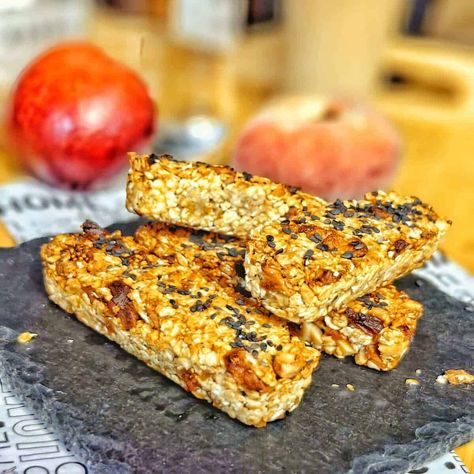 Air Fryer Oatmeal, Breakfast Bars Recipe, Oatmeal Breakfast Bars, Oatmeal Breakfast, Breakfast Bars, Bars Recipe, Easy Delicious, Bars Recipes, Air Fryer