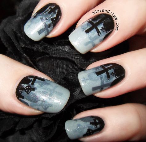 Gothic Nail Art, Fun Halloween Nails, Minion Nails, Nails Opi, Unghie Nail Art, Halloween Acrylic Nails, Gothic Nails, Goth Nails, Cute Nail Art Designs