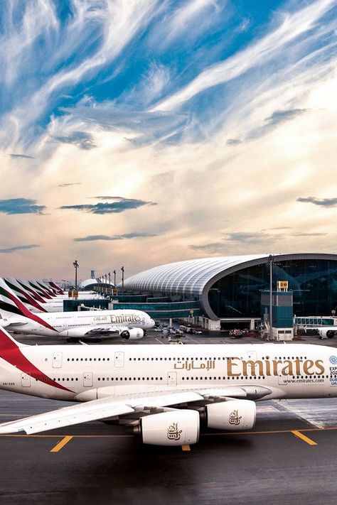 Emirates Airline Cabin Crew, Plane Window View, Emirates Cabin Crew, Plane Photography, Airline Cabin Crew, New York Wallpaper, Airplane Wallpaper, Fly Emirates, Airport Aesthetic