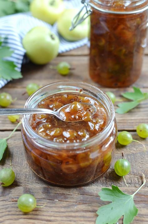 Gooseberry Jam Recipe - Cook.me Recipes Easy Jams, Gooseberry Compote, Gooseberry Pie, Gooseberry Jam, Gooseberry Recipes, Ginger Jam, Easy Jam, Fruit Combinations, Compote Recipe