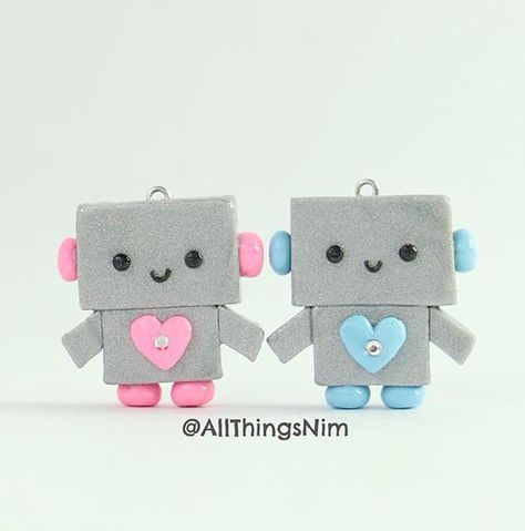 Allthingsnim Nim C, Earphone Holder, Kawaii Crafts, Diy Crafts For Girls, Kawaii Diy, Cute Polymer Clay, Glitter Diy, Clay Miniatures, Polymer Clay Charms