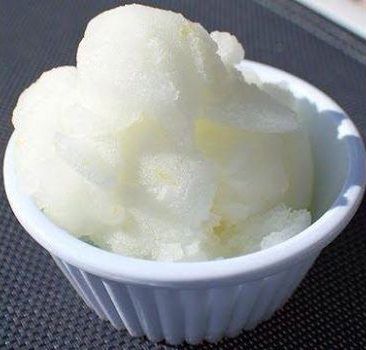 Lemon Ice Recipe, Italian Ice Recipe, Ice Recipe, Icee Recipe, Lemon Ice, Italian Ice, Ice Cream Popsicles, Ice Cream Treats, Italian Desserts