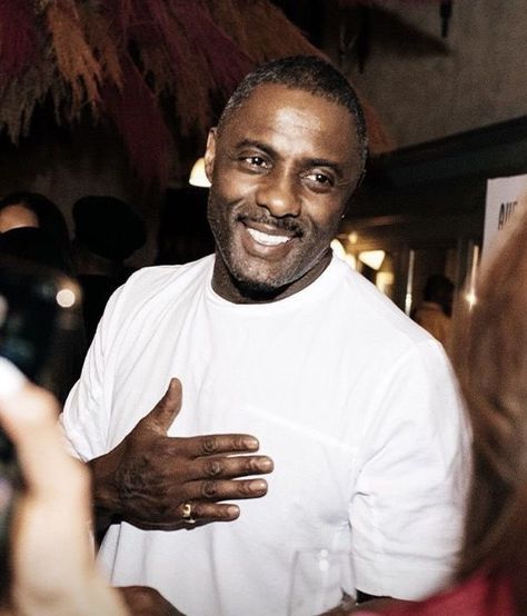 Older Celebrities Man, Idris Elba Aesthetic, Fine Black Celebrities, Old Man Face Claim, Fine Older Men, Fine Celebrity Men, Older Man Face Claim, Male Face Claims Older, Dad Face Claim