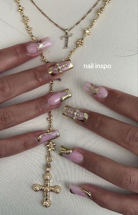 خواتم خطوبة, Dope Jewelry Accessories, Spring Nail Designs, Girly Acrylic Nails, Luxe Jewelry, Unique Acrylic Nails, Classy Fashion, Spring Nail, Square Acrylic Nails