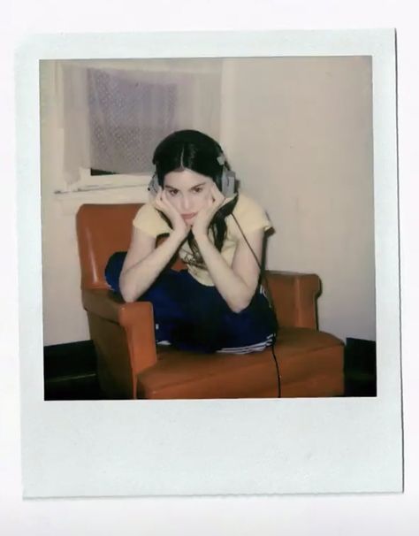 Gracie Abrams Polaroid, Gracie Abrams, Many Faces, Figure Skater, Best Artist, Im Trying, Spotify Song, Beautiful Eyes, Face Claims