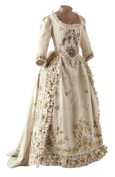 Gaun Abad Pertengahan, 1700 Fashion, 18th Century Dress, 18th Century Costume, 18th Century Clothing, Mode Tips, Century Dress, 18th Century Fashion, History Fashion