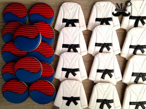 Martial Arts Cookies Martial Arts Party, Karate Cake, Martial Arts Birthday, Karate Party, Royal Icing Decorated Cookies, Karate Birthday, Ninja Birthday Parties, Ninja Birthday, Cookie Cake Birthday