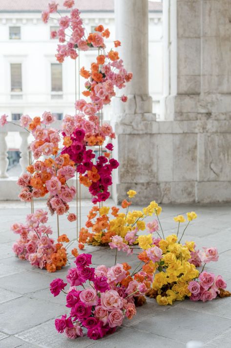 Unconventional Wedding Centerpieces, Funky Floral Wedding, Bright Coloured Wedding Decor, Unusual Wedding Flowers, Unique Floral Installations, Unique Ceremony Florals, Bold Wedding Florals, Colorful Ceremony Flowers, Unique Ceremony Backdrop